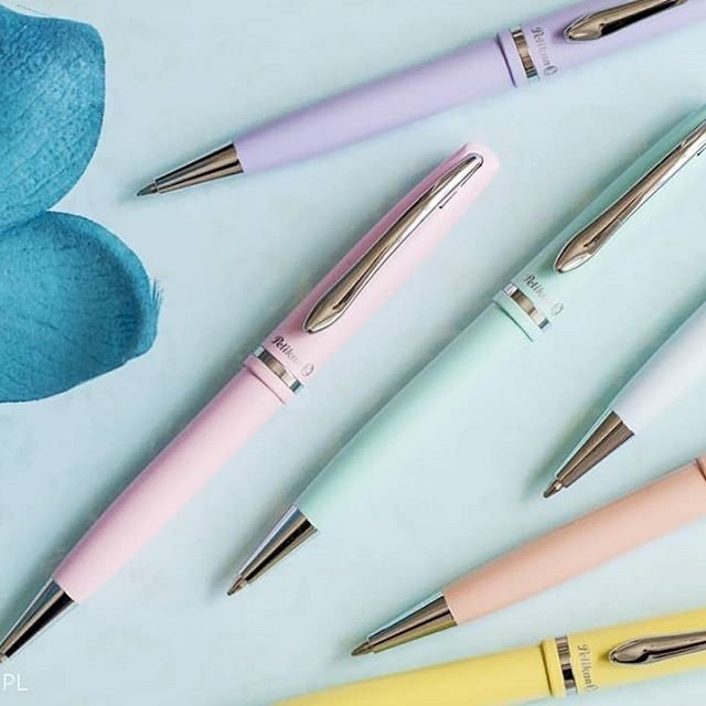 BOLIGRAFO PELIKAN JAZZ CLASSIC BLISTER