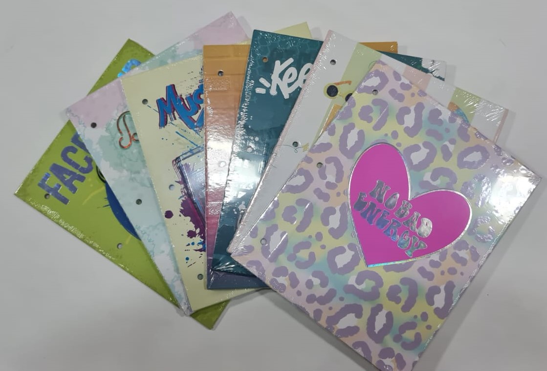 CARPETA N.3 C/C. RY SURTIDAS