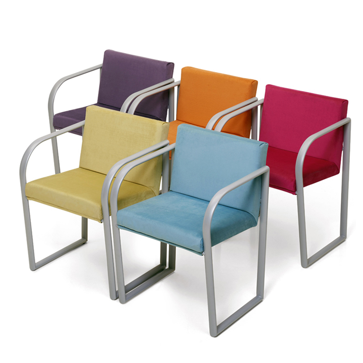 SILLON ARCOS ESTRUCTURA GRIS / NEGRO