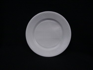 PLATOS BLANCOS DIAMETRO 17CM. * 50U.