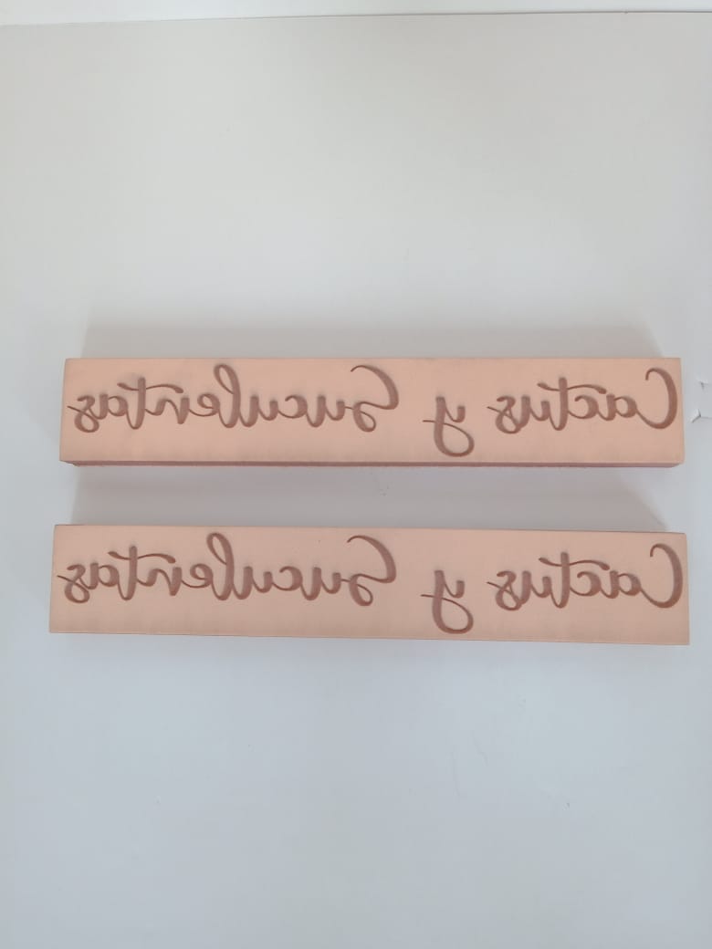 SELLO DECORATIVO BAJO RELIEVE 20cm.x 3.5cm.